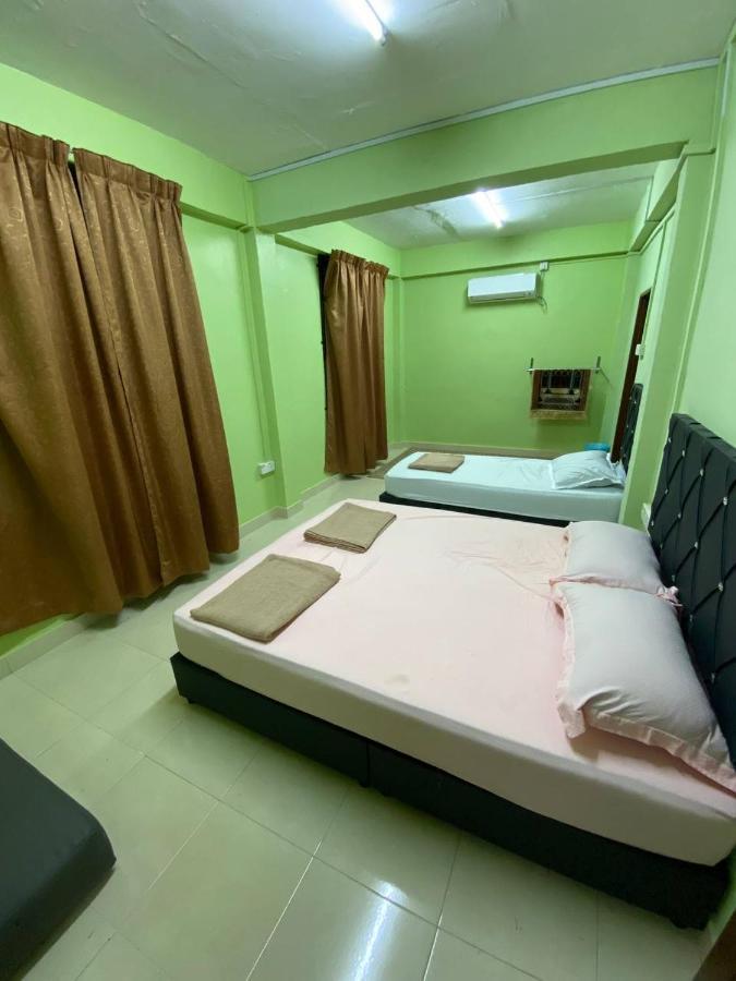 Homestay Ijaa Marang Esterno foto