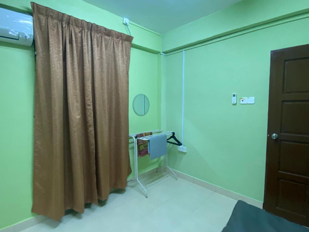 Homestay Ijaa Marang Esterno foto