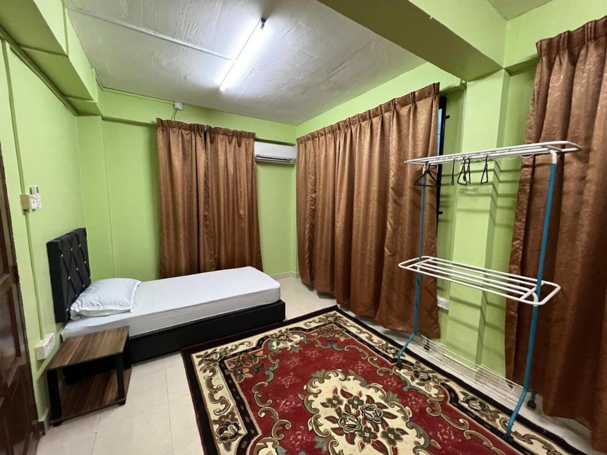 Homestay Ijaa Marang Esterno foto